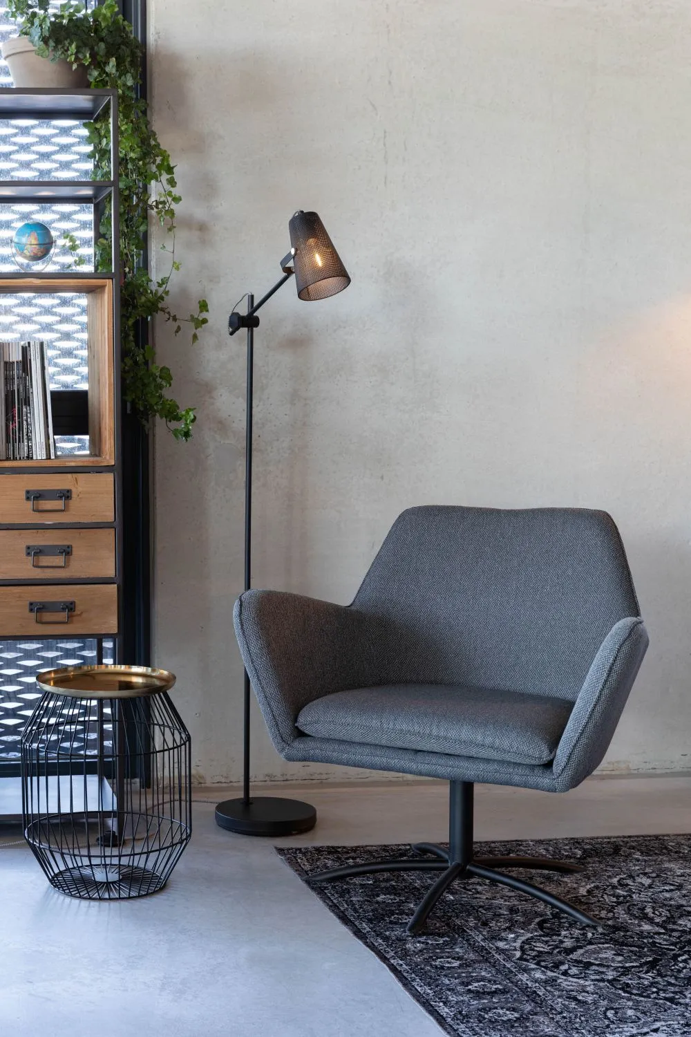 Black Adjustable Task Floor Lamp | DF Fokus