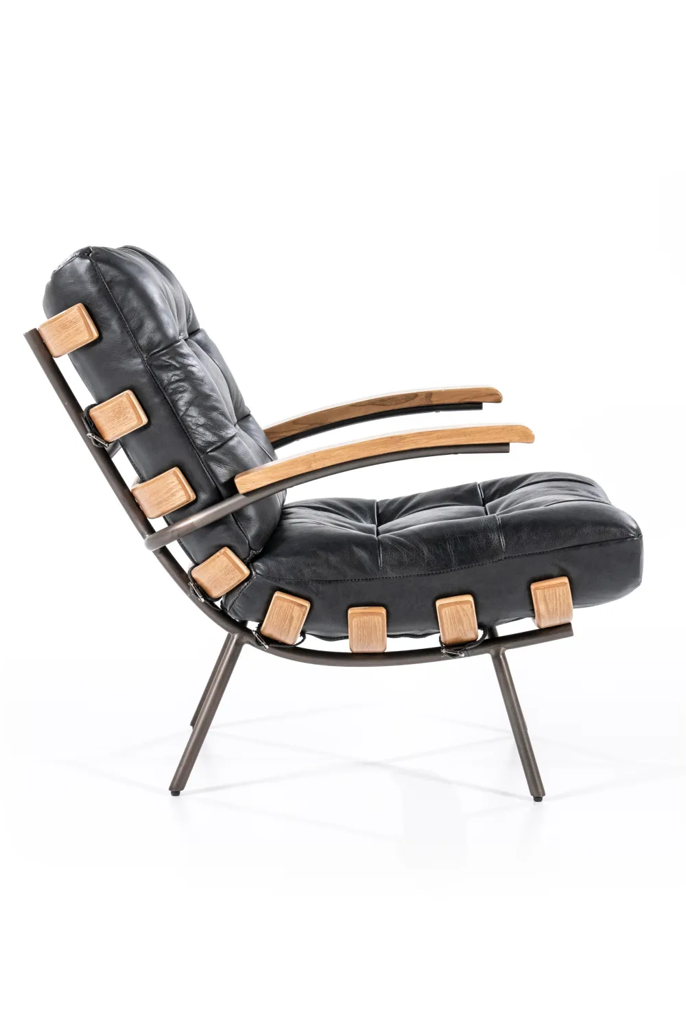 Black Leather Armchair | Eleonora Bastiaan