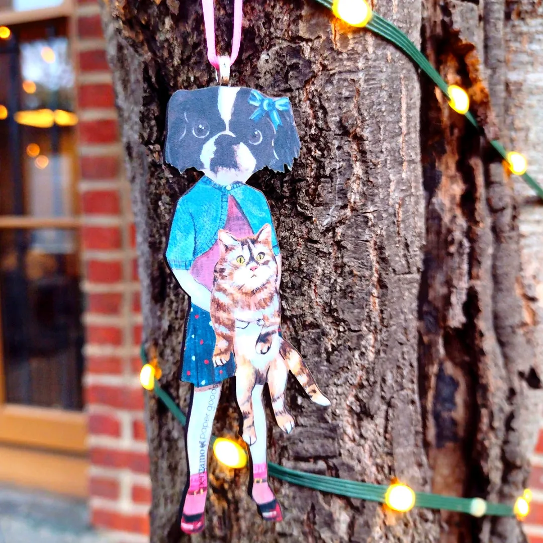 Celebrate Togetherness with a Dog & Cat Christmas Ornament: Eco-Friendly & Handmade