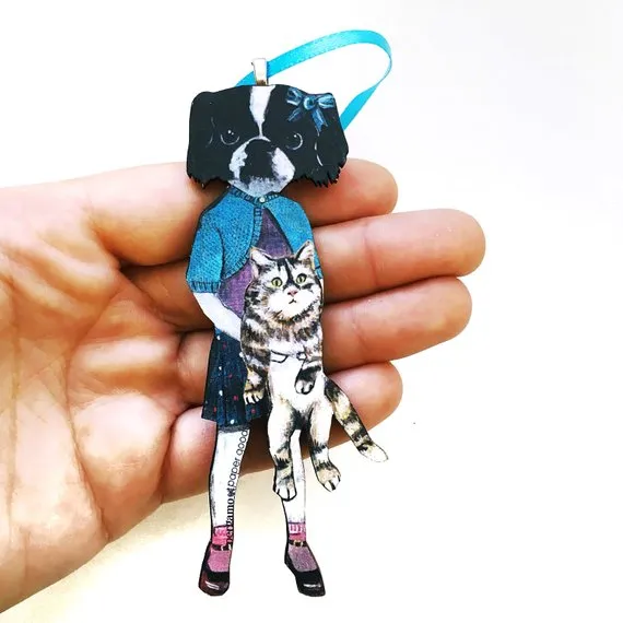 Celebrate Togetherness with a Dog & Cat Christmas Ornament: Eco-Friendly & Handmade