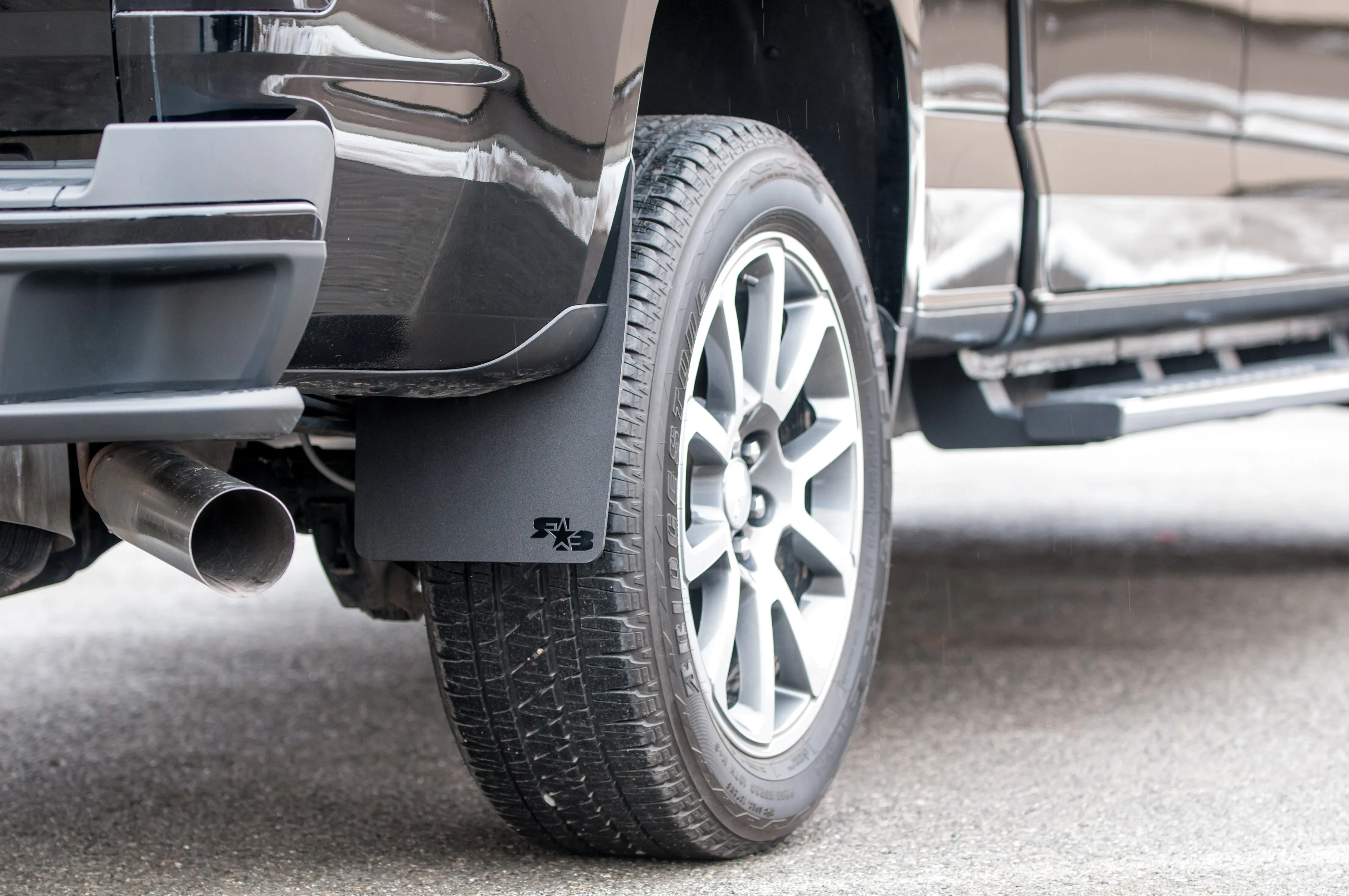 Chevrolet Colorado - GMC Canyon 2015-2022 Mud Flaps