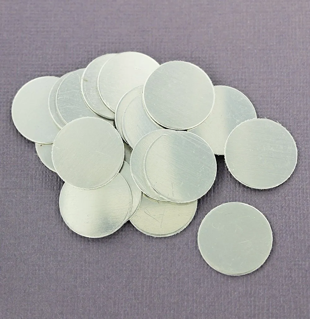 Circle Stamping Blanks - Silver Tone Aluminum - 19mm - 20 Tags - MT147