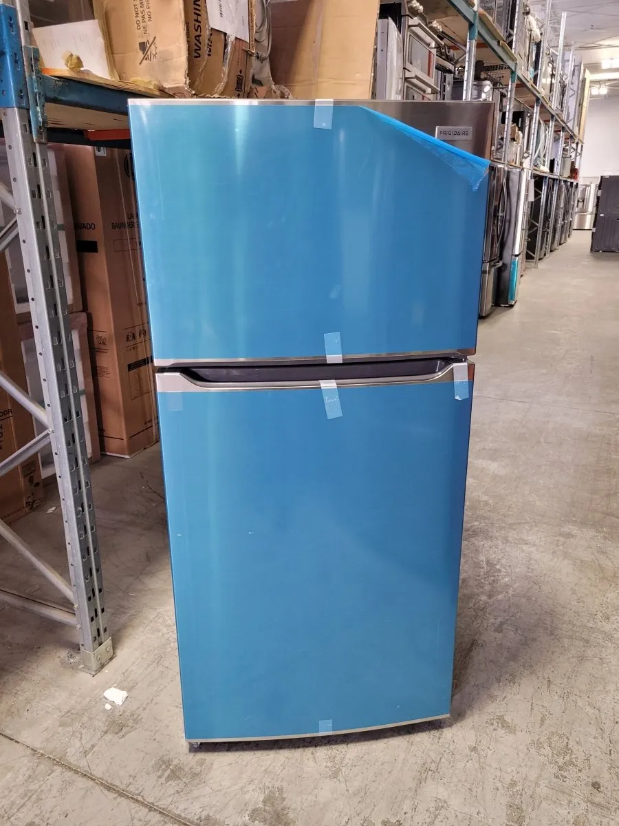 FFHT1835VS - REFRIGERATORS - Frigidaire - Top Freezer - Stainless Steel - Open Box