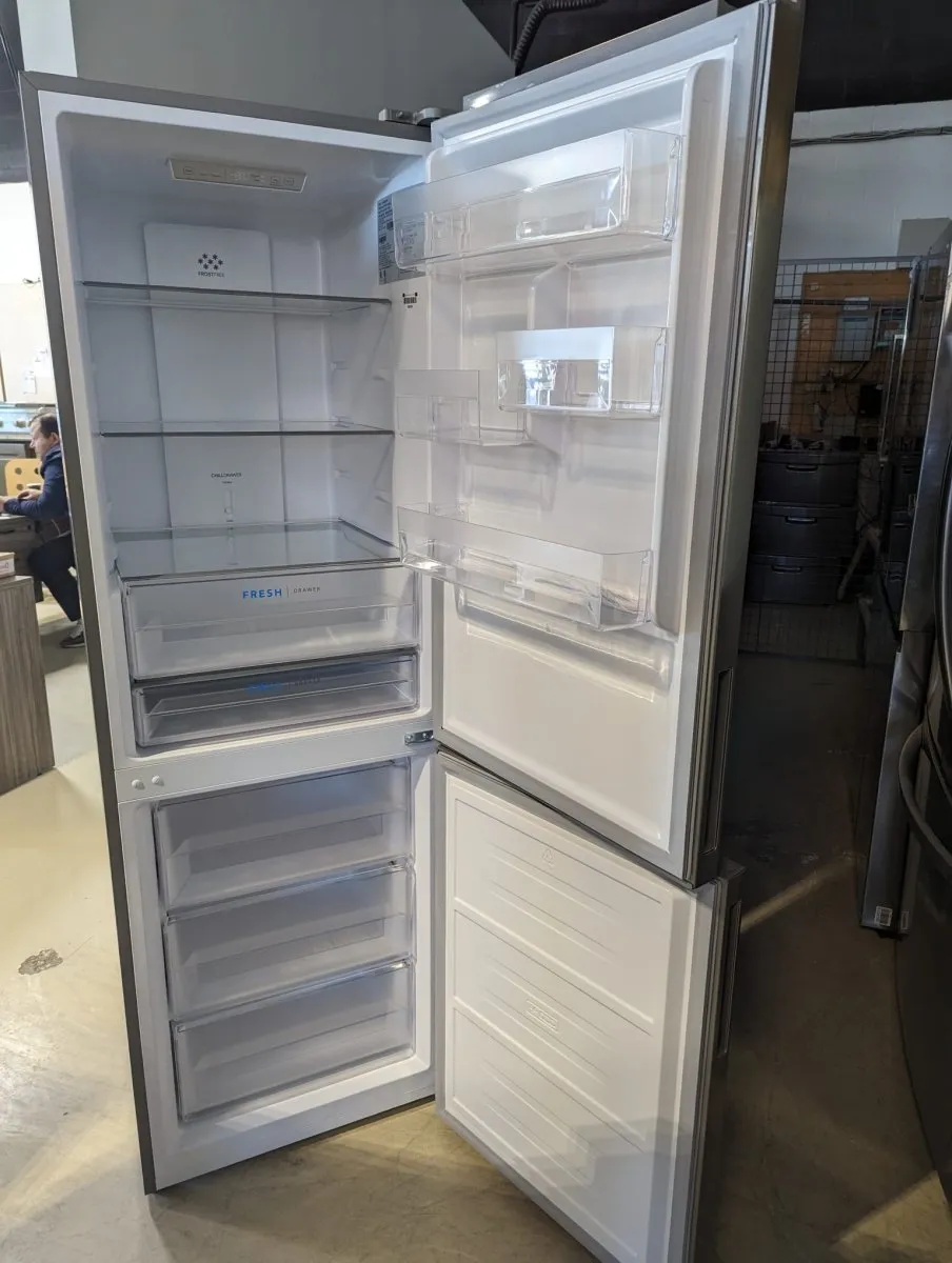 FRBG1224AV - REFRIGERATORS - Frigidaire - Bottom Freezer - Brushed Steel - Open Box