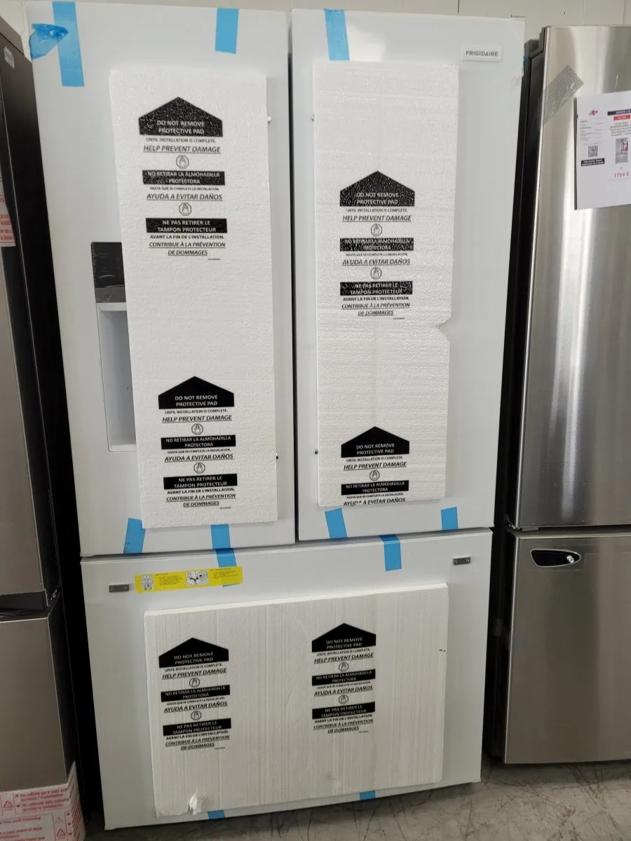 FRFS2823AW - REFRIGERATORS - Frigidaire - French 3-Door - White - Open Box
