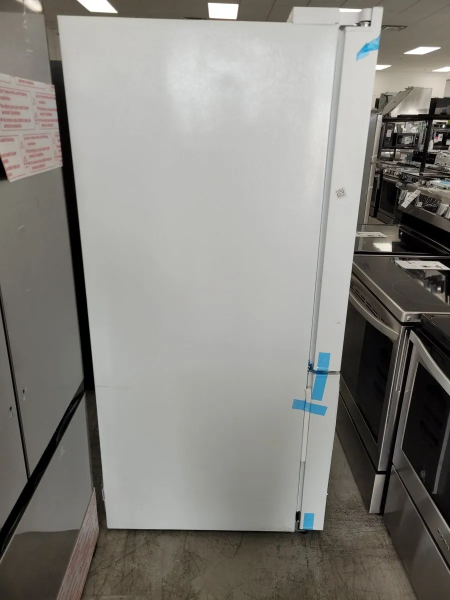 FRFS2823AW - REFRIGERATORS - Frigidaire - French 3-Door - White - Open Box