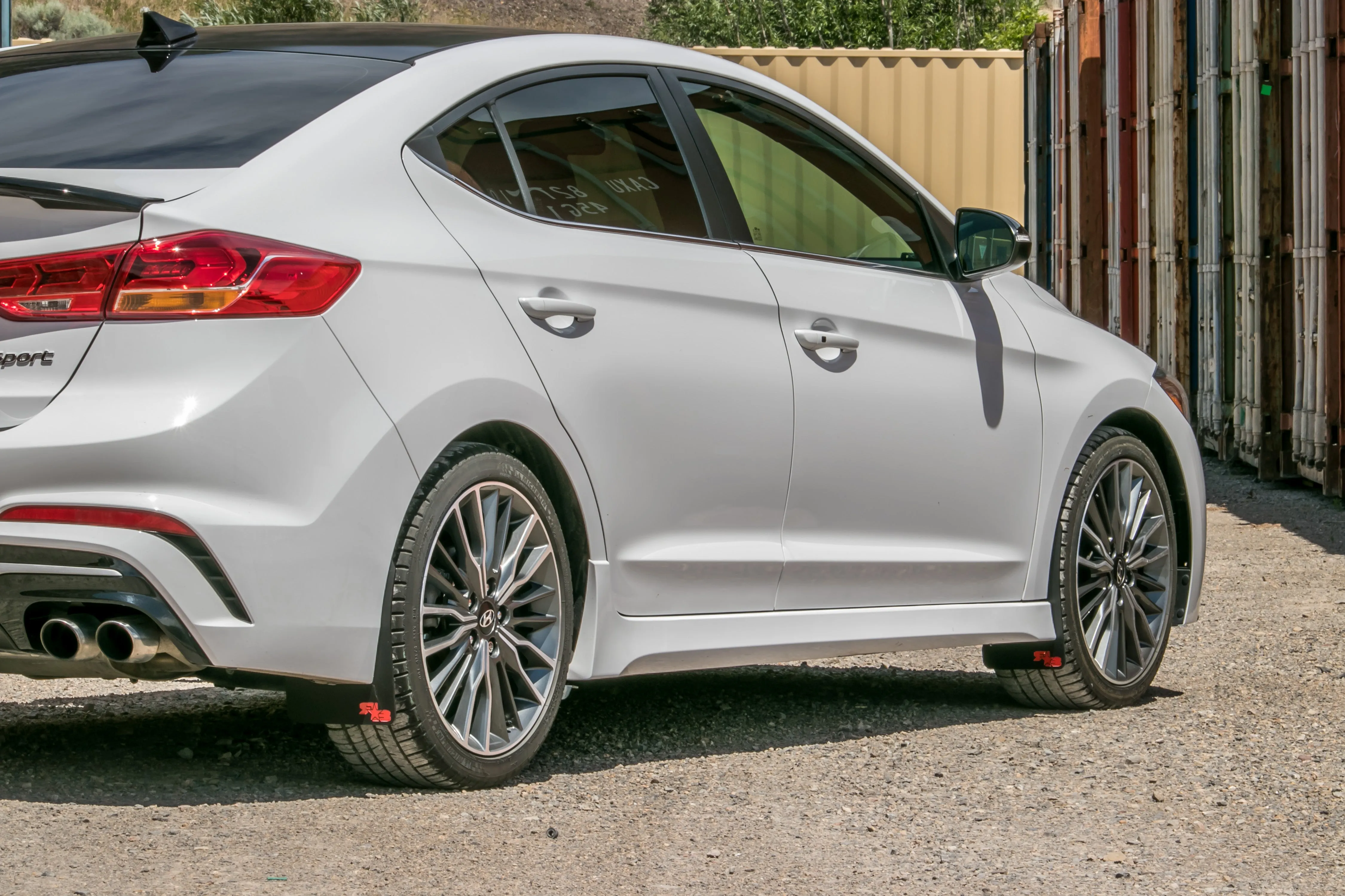 Hyundai Elantra Sport Sedan 2017-2018 Mud Flaps