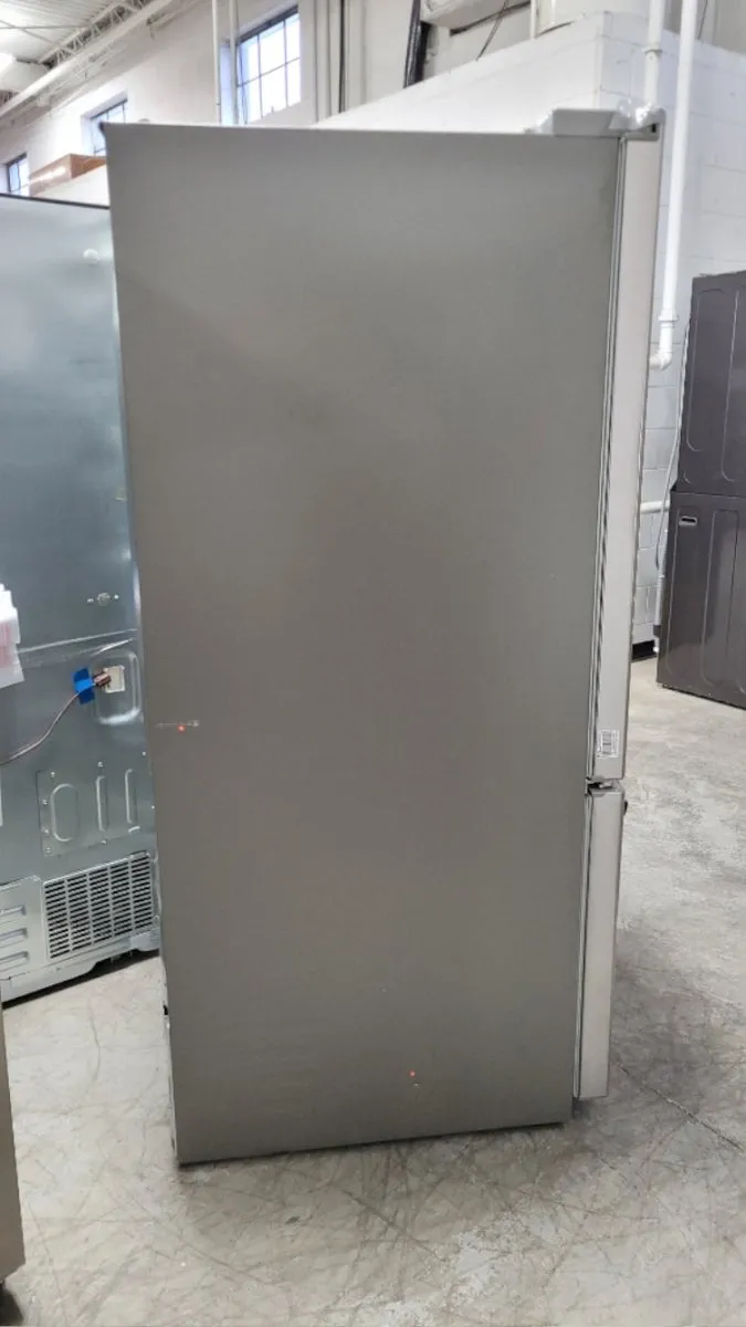 LF29T6000S - REFRIGERATORS - LG - French 3-Door - Stainless Steel - Open Box