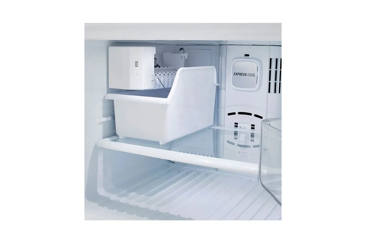LTCS20020V - REFRIGERATORS - LG - Top Freezer - Stainless Steel - Open Box