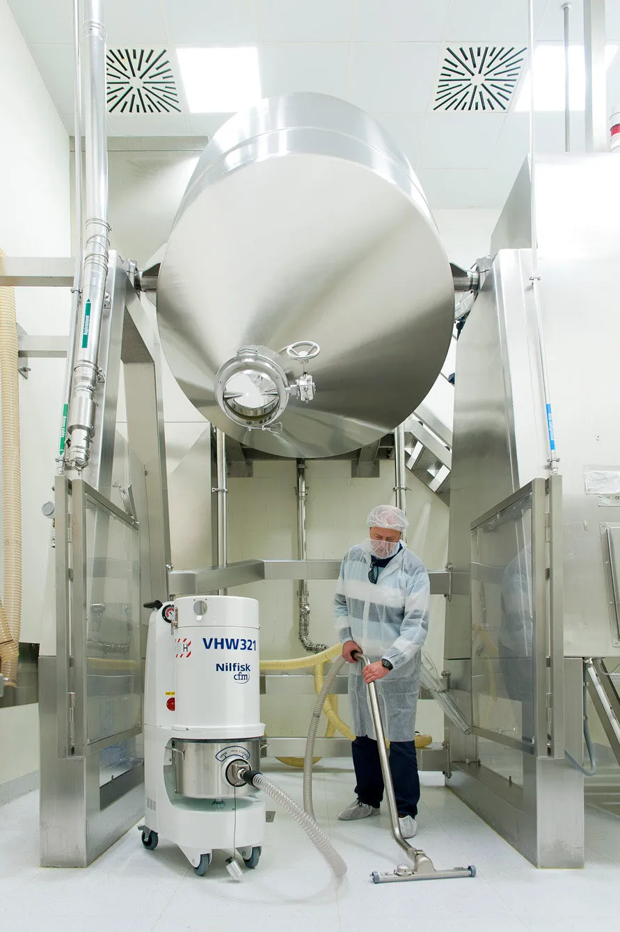 NilfiskCFM VHW321 LC ANZ Config White Line Vacuum Unit With 3Ph Induction Motor