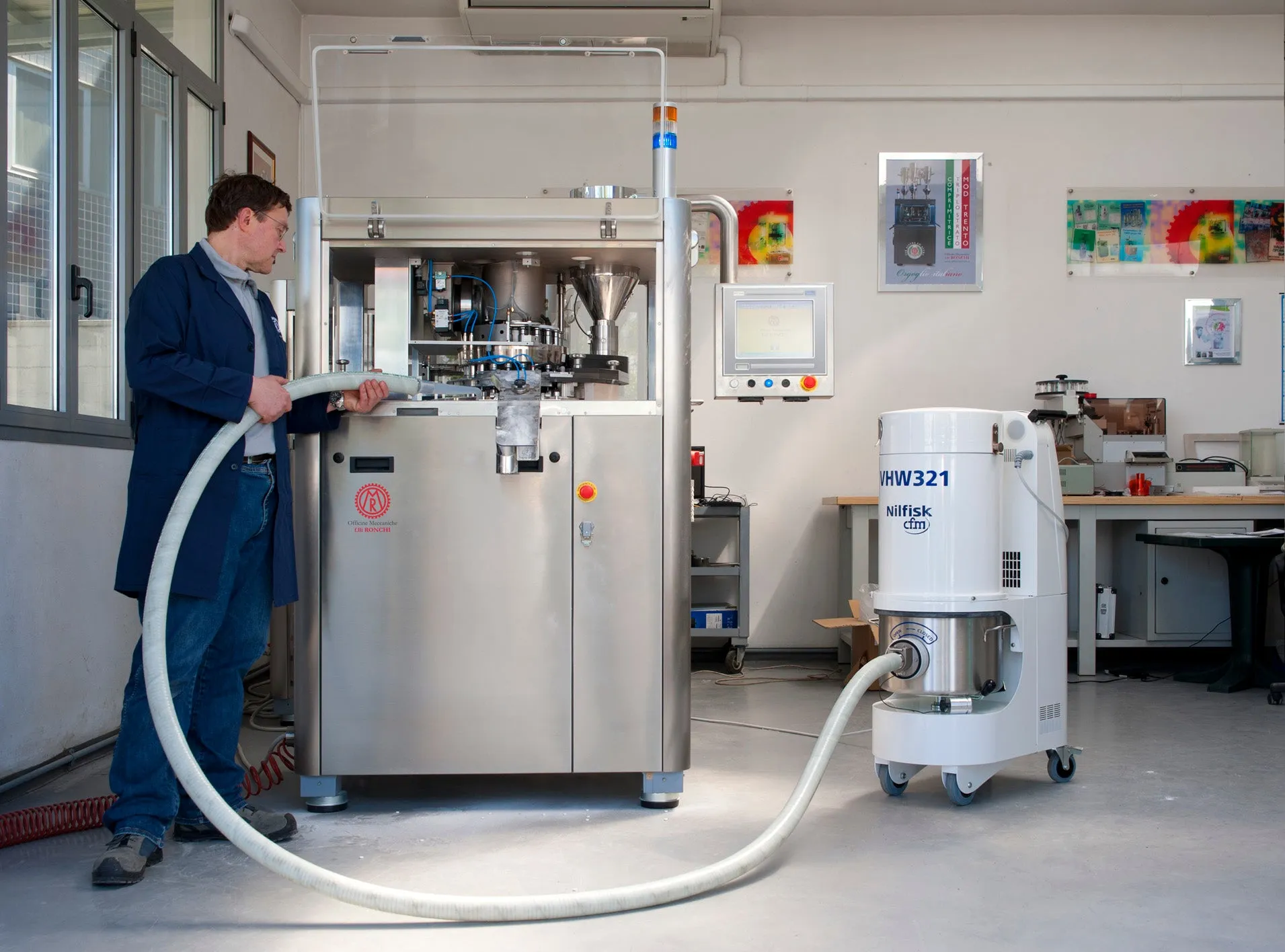NilfiskCFM VHW321 LC ANZ Config White Line Vacuum Unit With 3Ph Induction Motor