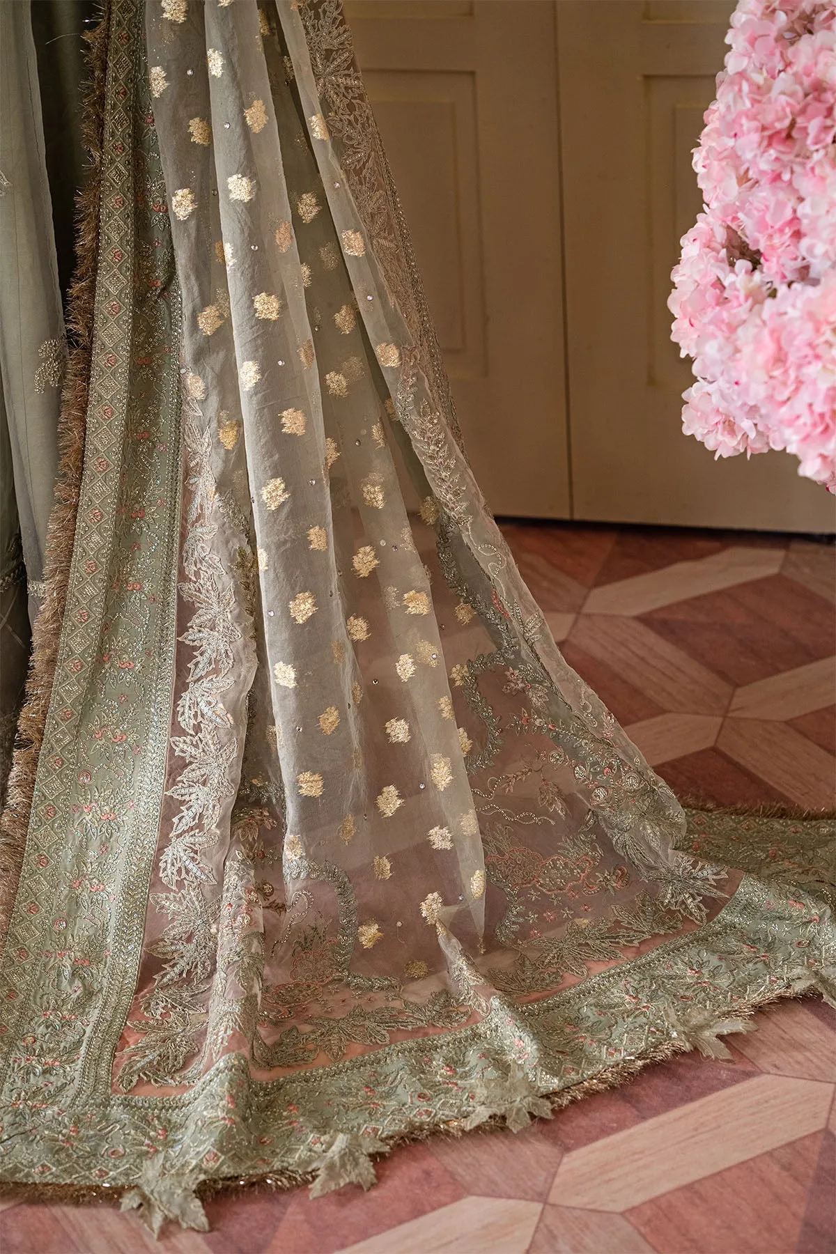 Nureh Luxe - The Royal Palace Formal Collection – KIARA