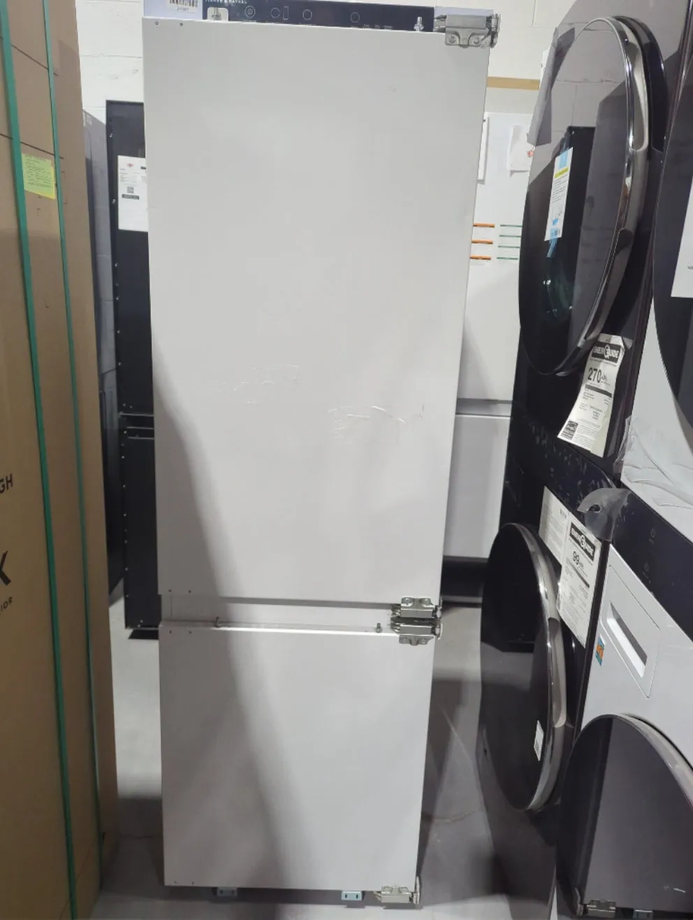 RB2470BRV1 - REFRIGERATORS - Fisher & Paykel - Bottom Mount - Panel Ready - Open Box