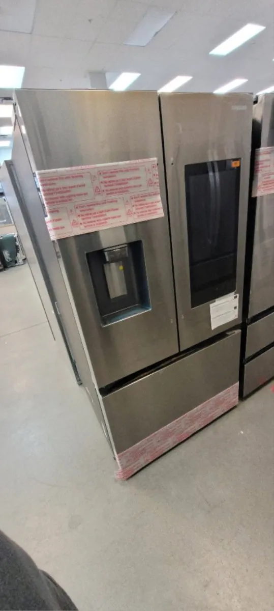 RF32CG5900SR - REFRIGERATORS - Samsung - French 3-Door - Stainless Steel - Open Box