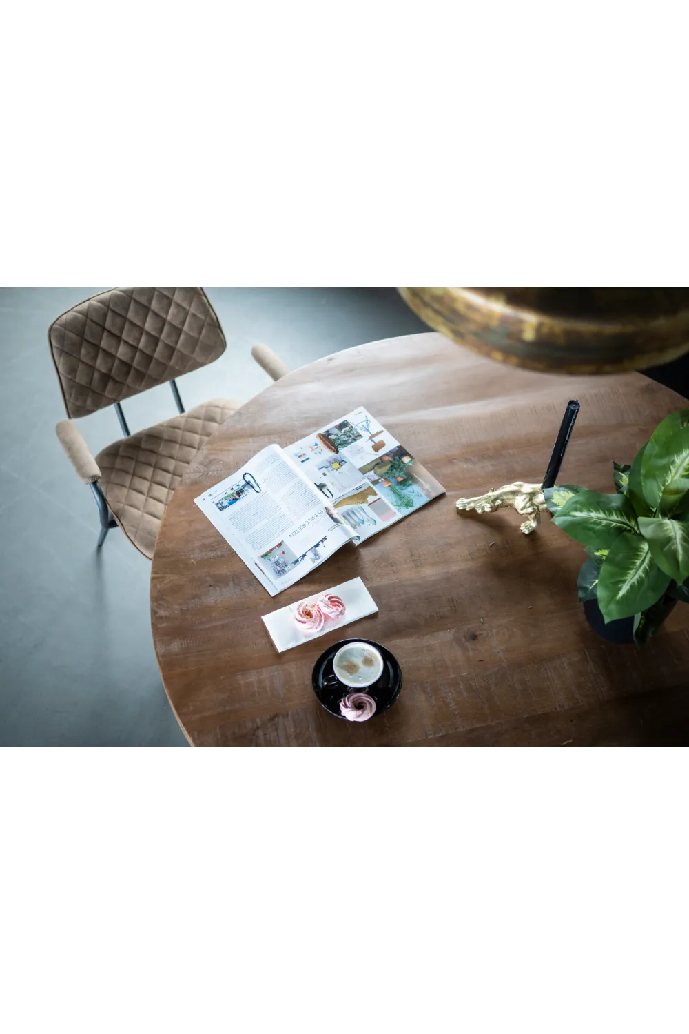 Round Wooden Dining Table (L) | Eleonora Mango