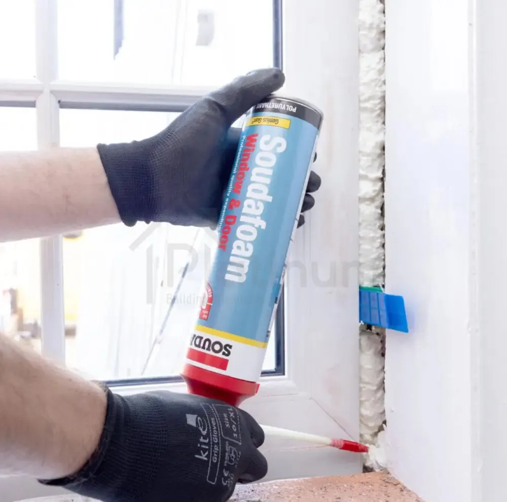 Soudal Soudafoam 'Window & Door XTRA' Expanding Foam