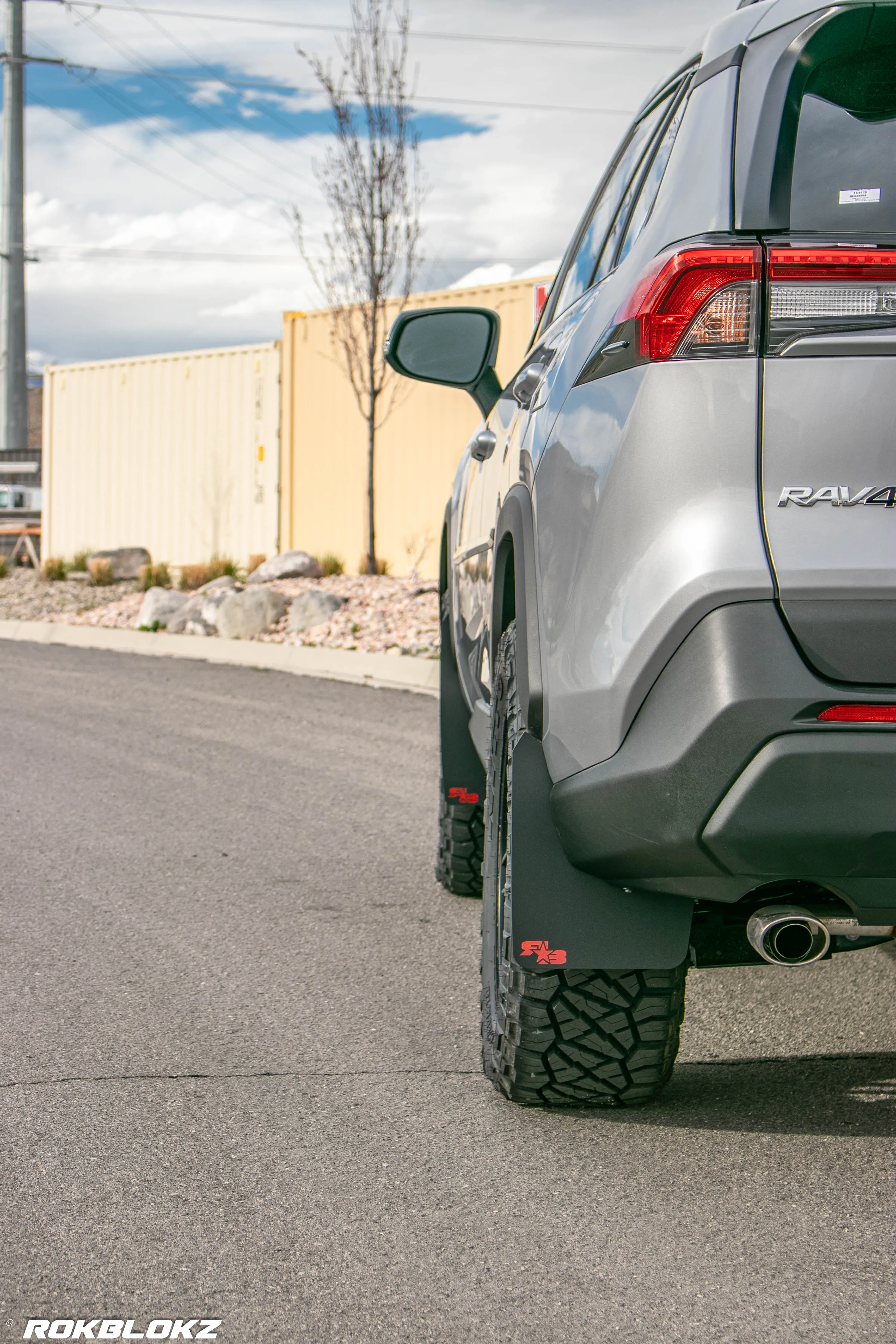 Toyota RAV4 (5th Gen) LE, XLE, LIMITED, Hybrid 2019  Mud Flaps