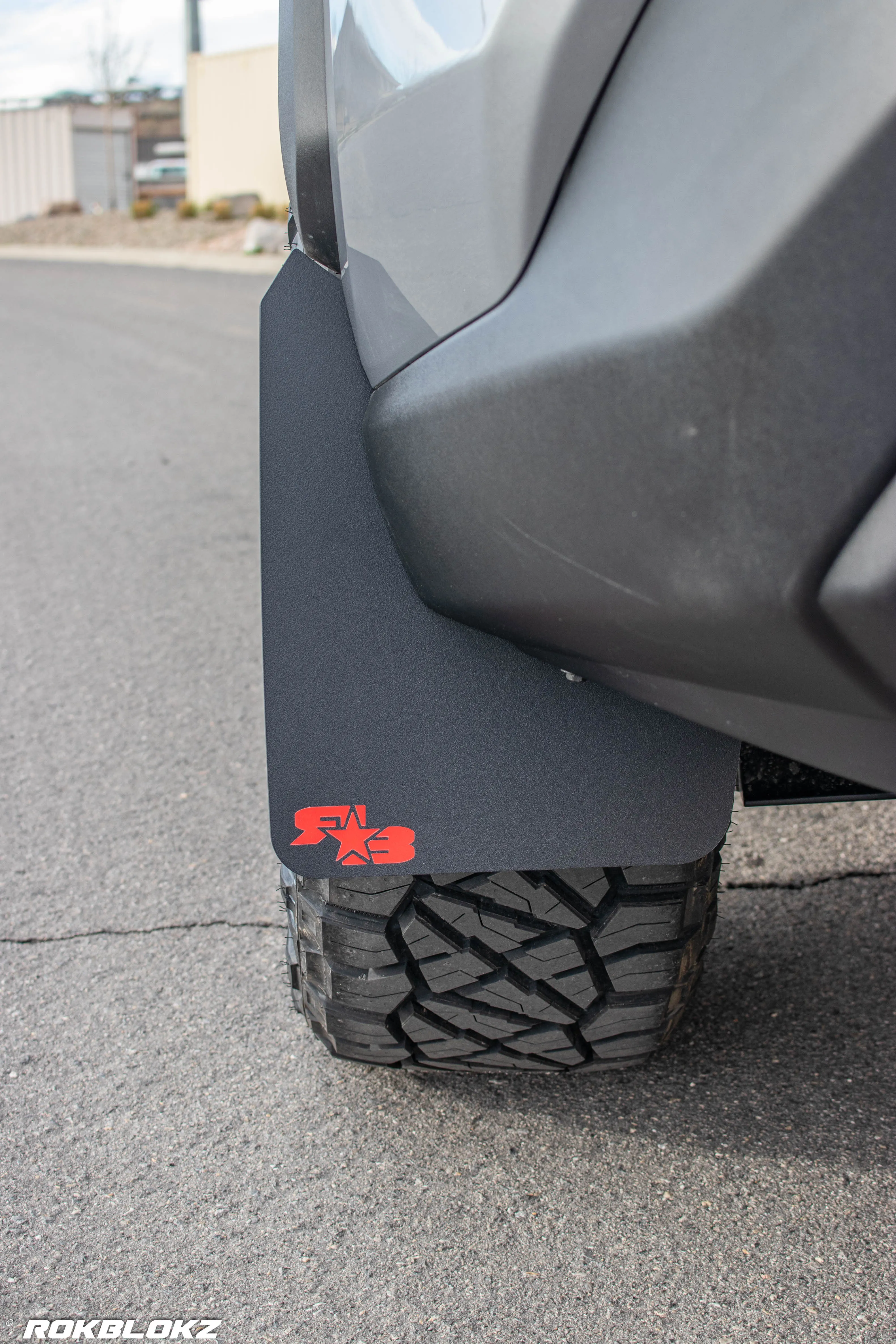 Toyota RAV4 (5th Gen) LE, XLE, LIMITED, Hybrid 2019  Mud Flaps