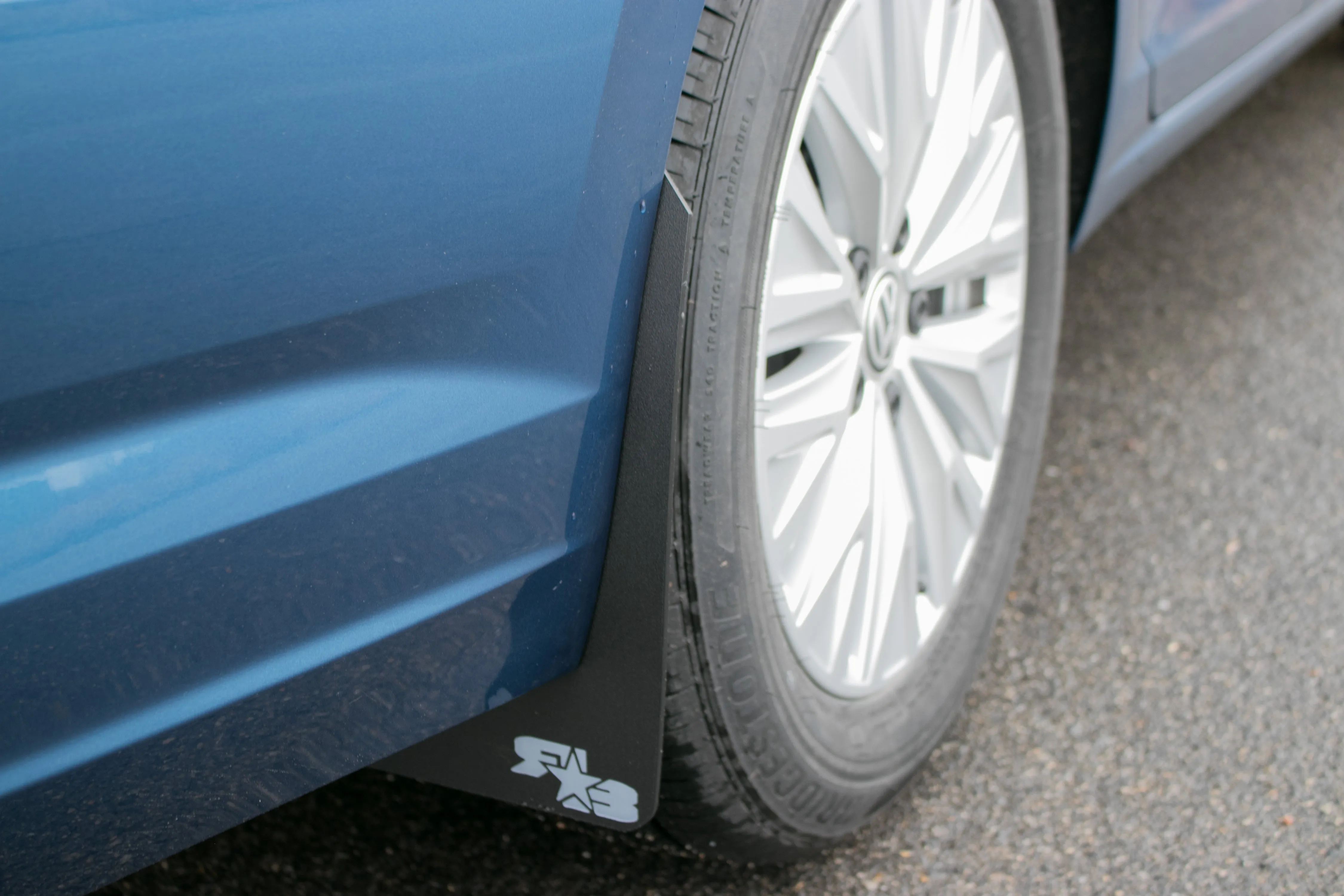 Volkswagen MK7, JETTA VW Rally Mud Flaps 2019 