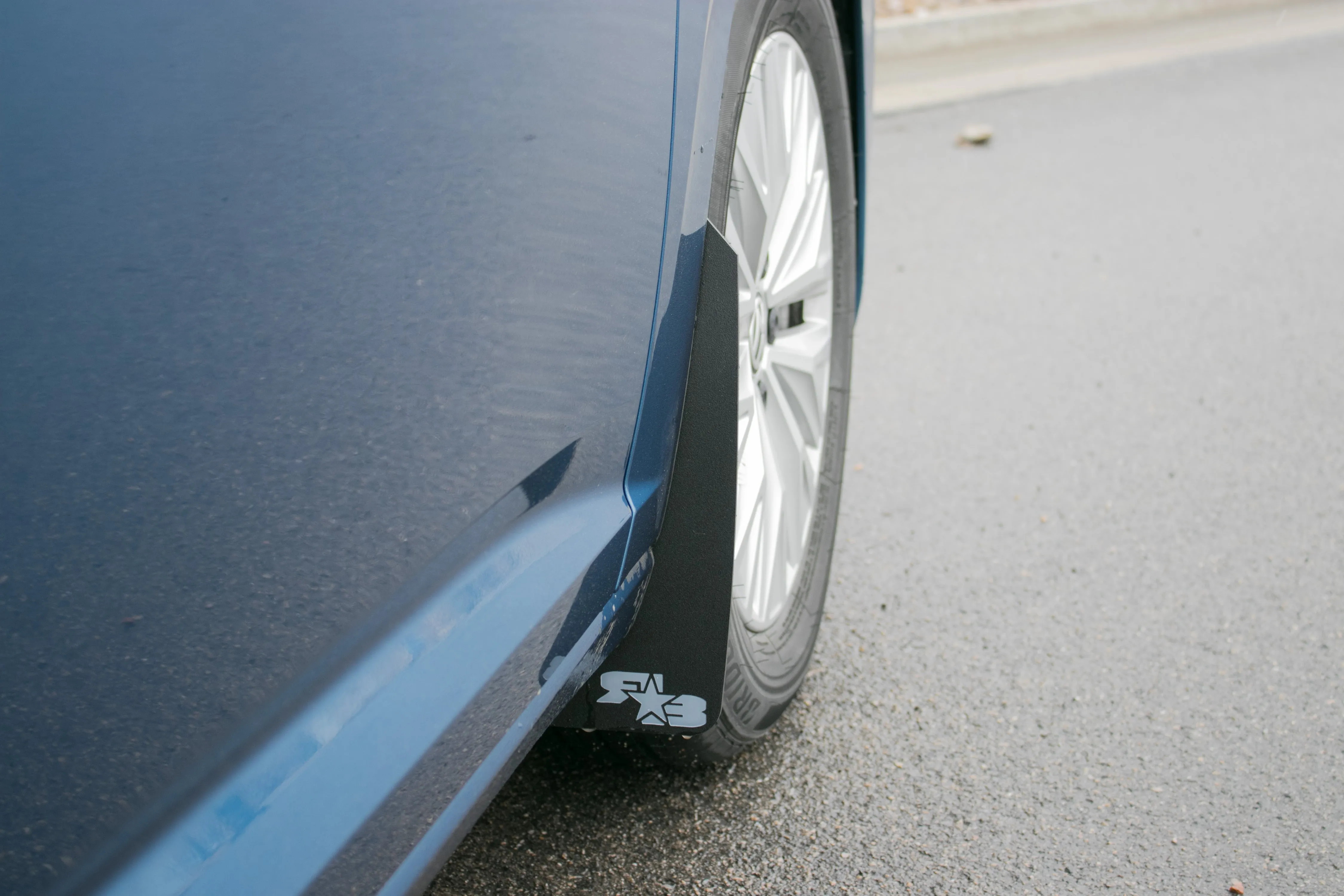 Volkswagen MK7, JETTA VW Rally Mud Flaps 2019 