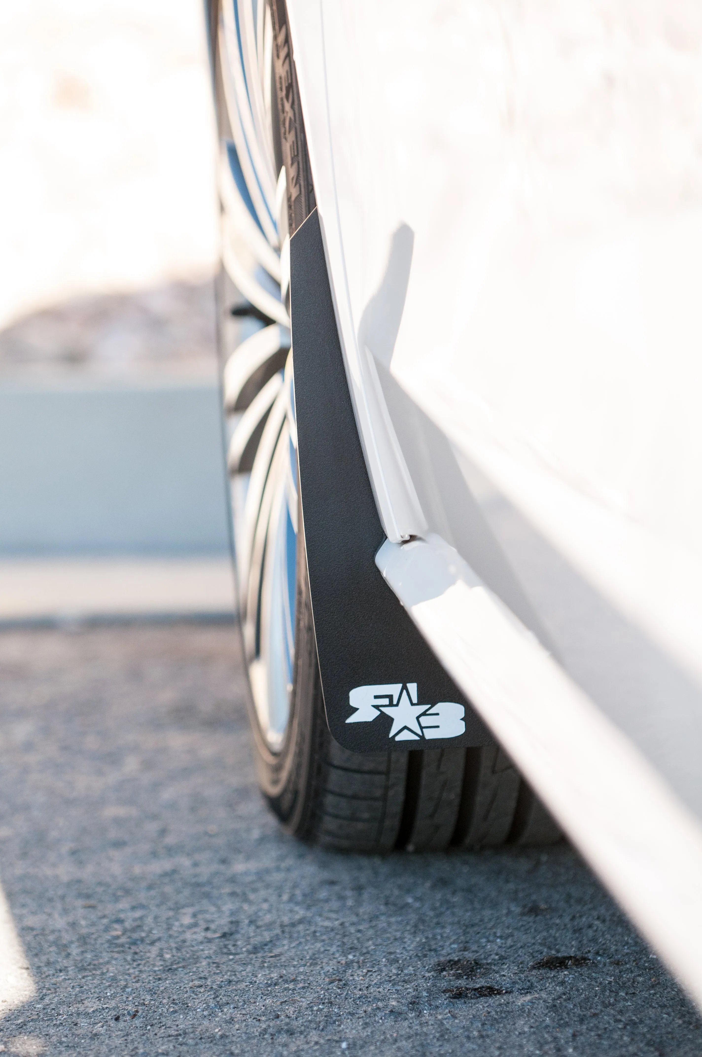 Volkswagen Passat 2011-2018 Mud Flaps